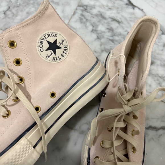 NEW Converse Chuck Taylor All Star Lift Platform high-top sneakers Suede - 9.5 - Picture 4 of 7